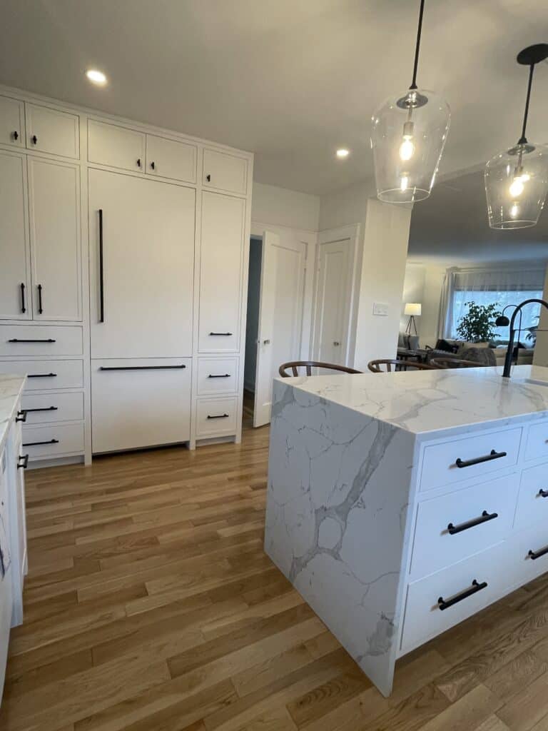 Remodeled Victoria Rancher Requiring New Kitchen Cabinets